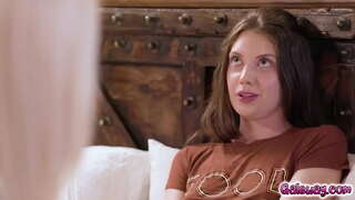 Salajane Armastus Kahe Kuuma Lesbid